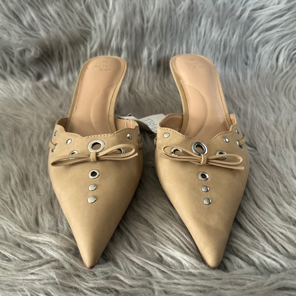 Time And Tru Stud Kitten Heel Women Size 10 Beige Studded Slip On Heels Shoes - Picture 3 of 8